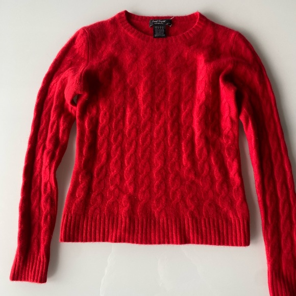 Red cable knit cachemire sweater - Picture 1 of 3